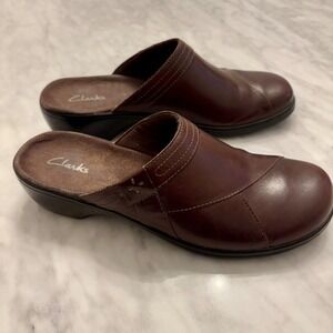 Clarks Brown Leather Mule Clogs Slip On Comfort Shoes Size‎ 9M Women's Classic